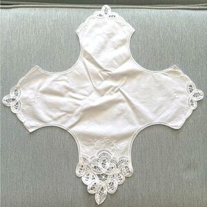 White Cotton Battenberg Lace Doily or Basket Liner/Cover Elegant Vintage